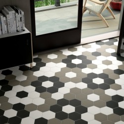 Twist Black Tile 14.2 x 16.4cm